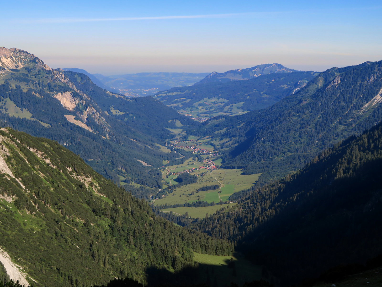 Blick ins Tal nach Hinterstein