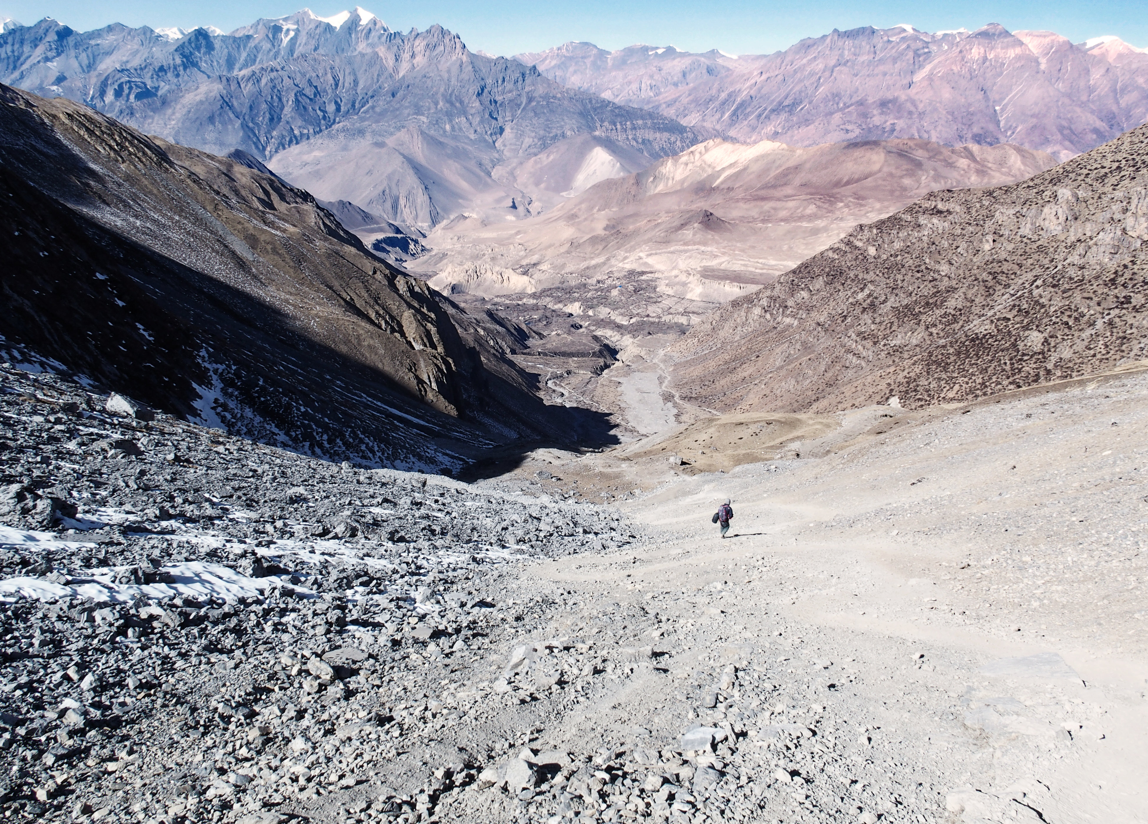 Abstieg vom Thorong La Pass