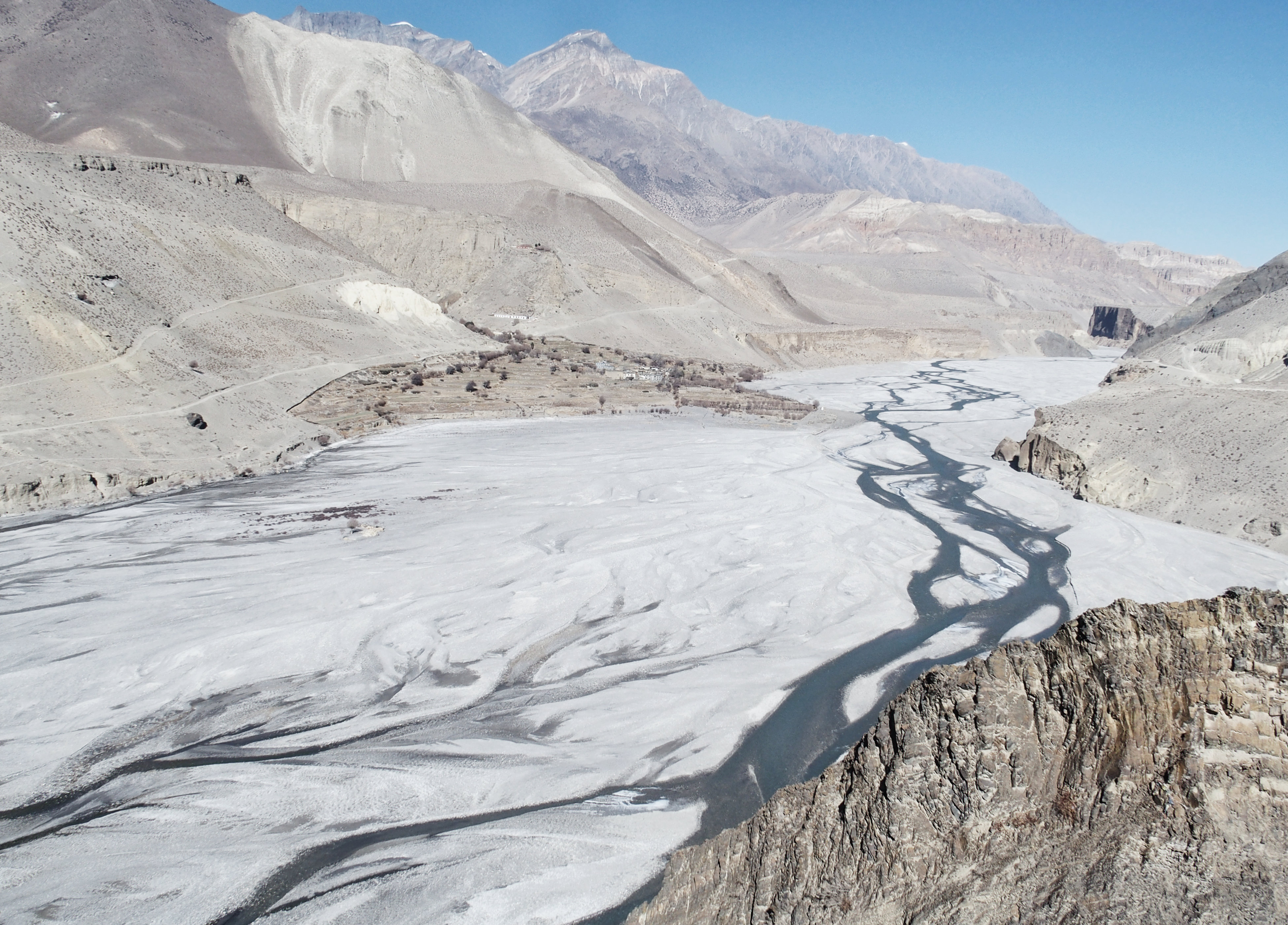 Auf dem Weg nach Tiri