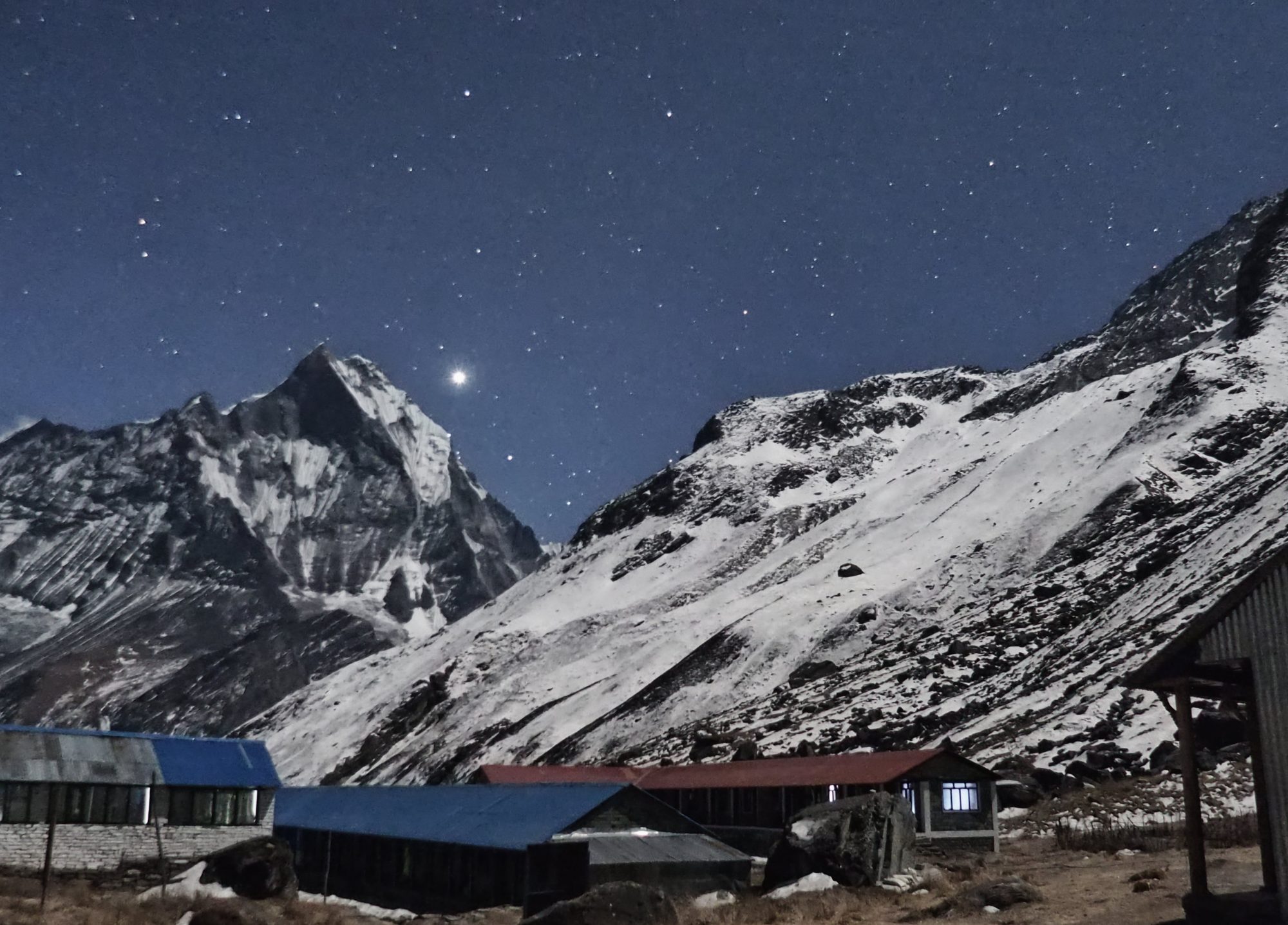 Sternenhimmel über dem Annapurna Base Camp