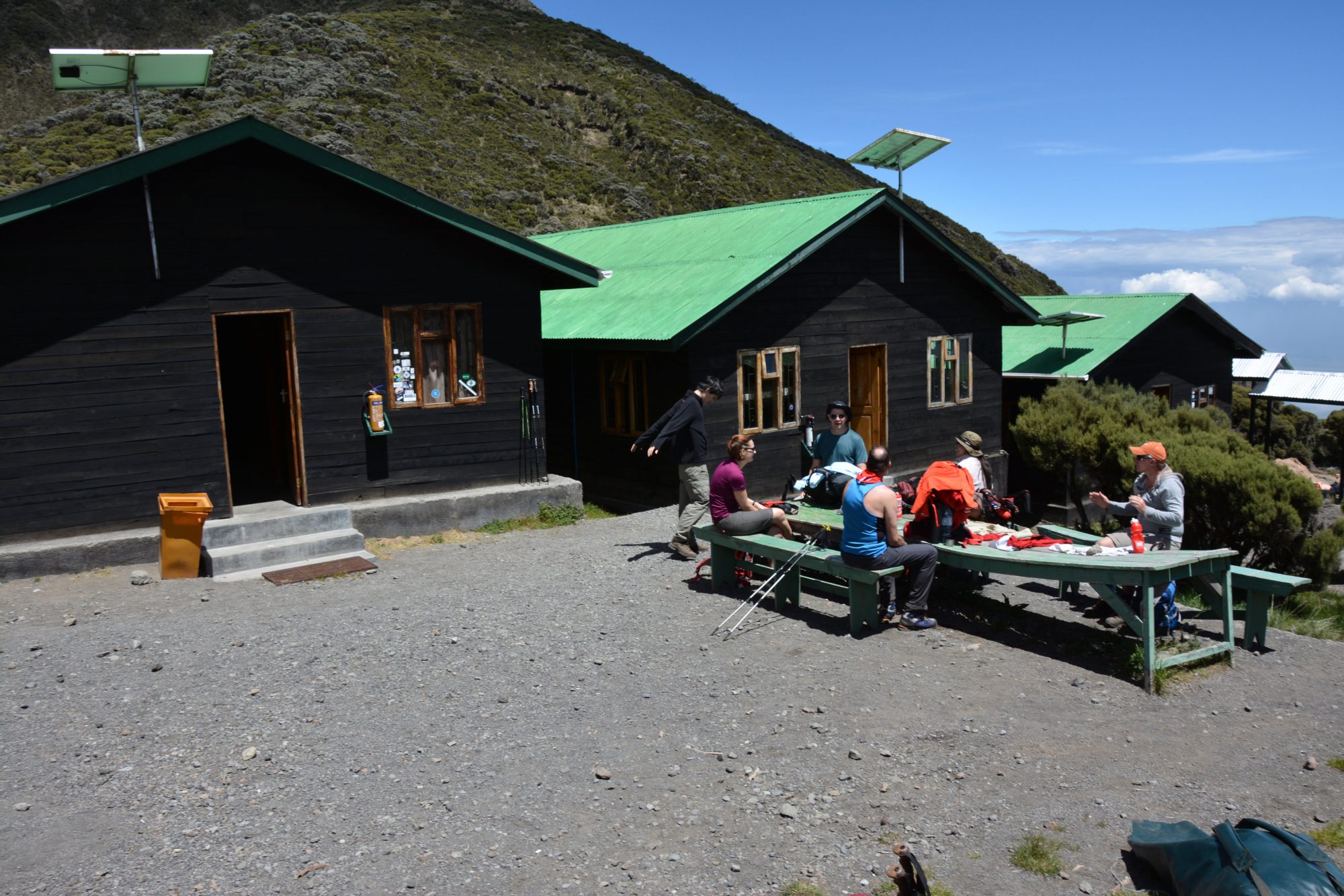 Saddle Hut am Mount Meru, Regenwald, Arusha Nationalpark, Tansania, Afrika
