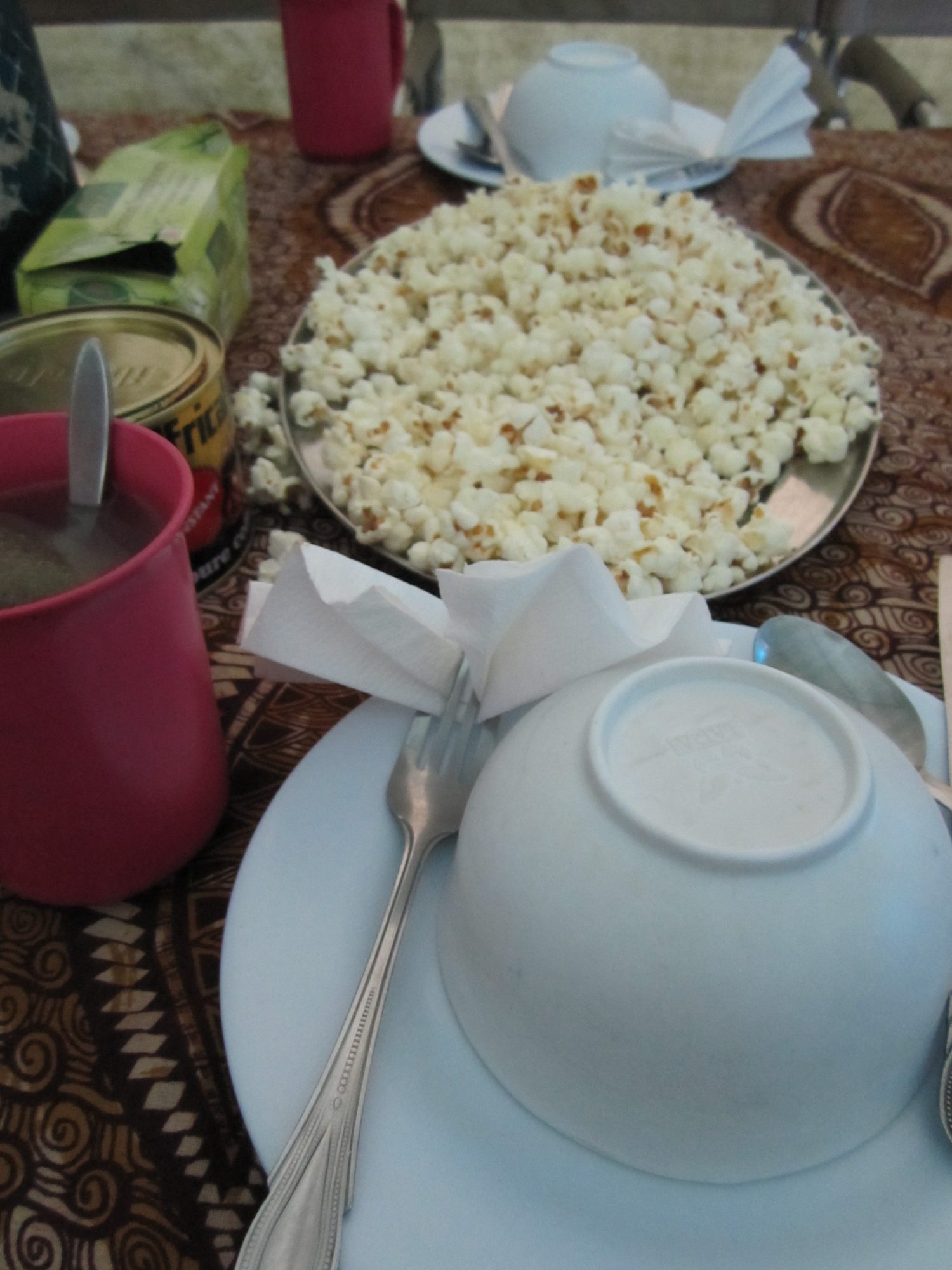 Popcorn im Barranco Camp, Kilimandscharo, Kilimandscharo besteigen, Tansania, Afrika, Kilimandscharo Tour, Erfahrungsbericht, Machame Route