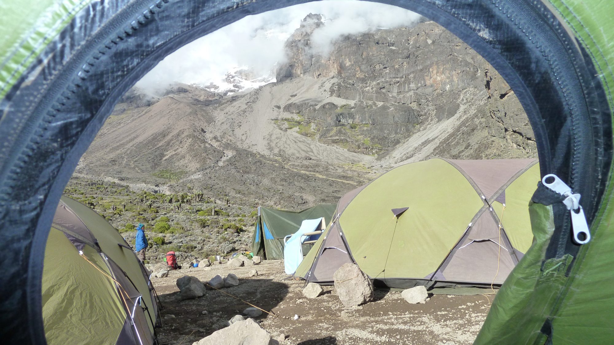 Blick vom Zelt im Barranco Camp, Kilimandscharo, Kilimandscharo besteigen, Tansania, Afrika, Kilimandscharo Tour, Erfahrungsbericht, Machame Route