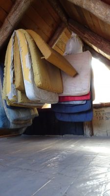 Fjella El Bolson Dedo Gordo Hütte Matratzenlager Wanderung Patagonien Warton Dedo Gordo Encanto Blanco Wanderroute Wandern