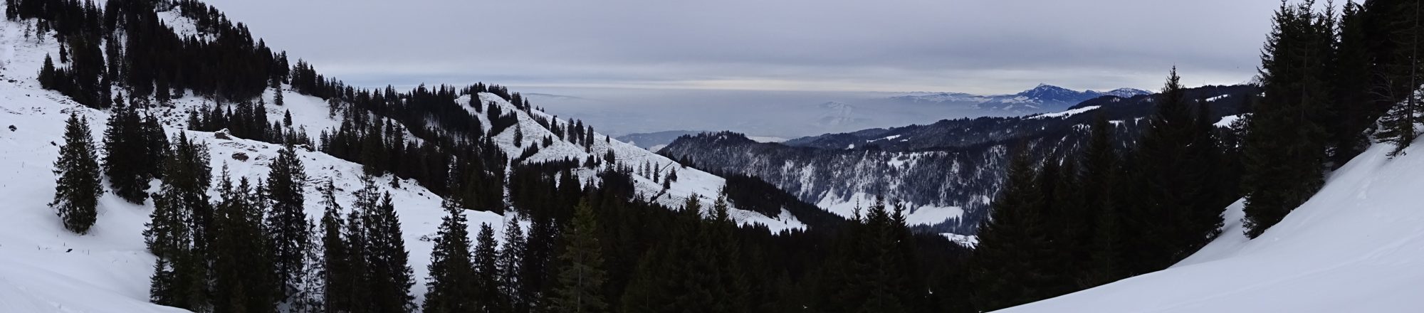Schweiz, Luzern, Eigenthal, Winterwanderung Pilatus, Schneeschuhwandern