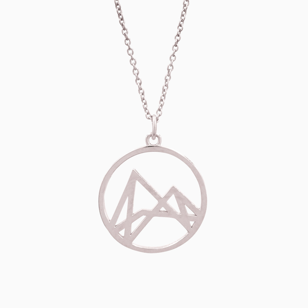 Höhenlinien Kette Silber Freigestellt Quadratisch 2021 Höhenlinien Kette Silber Freigestellt Quadratisch 2021