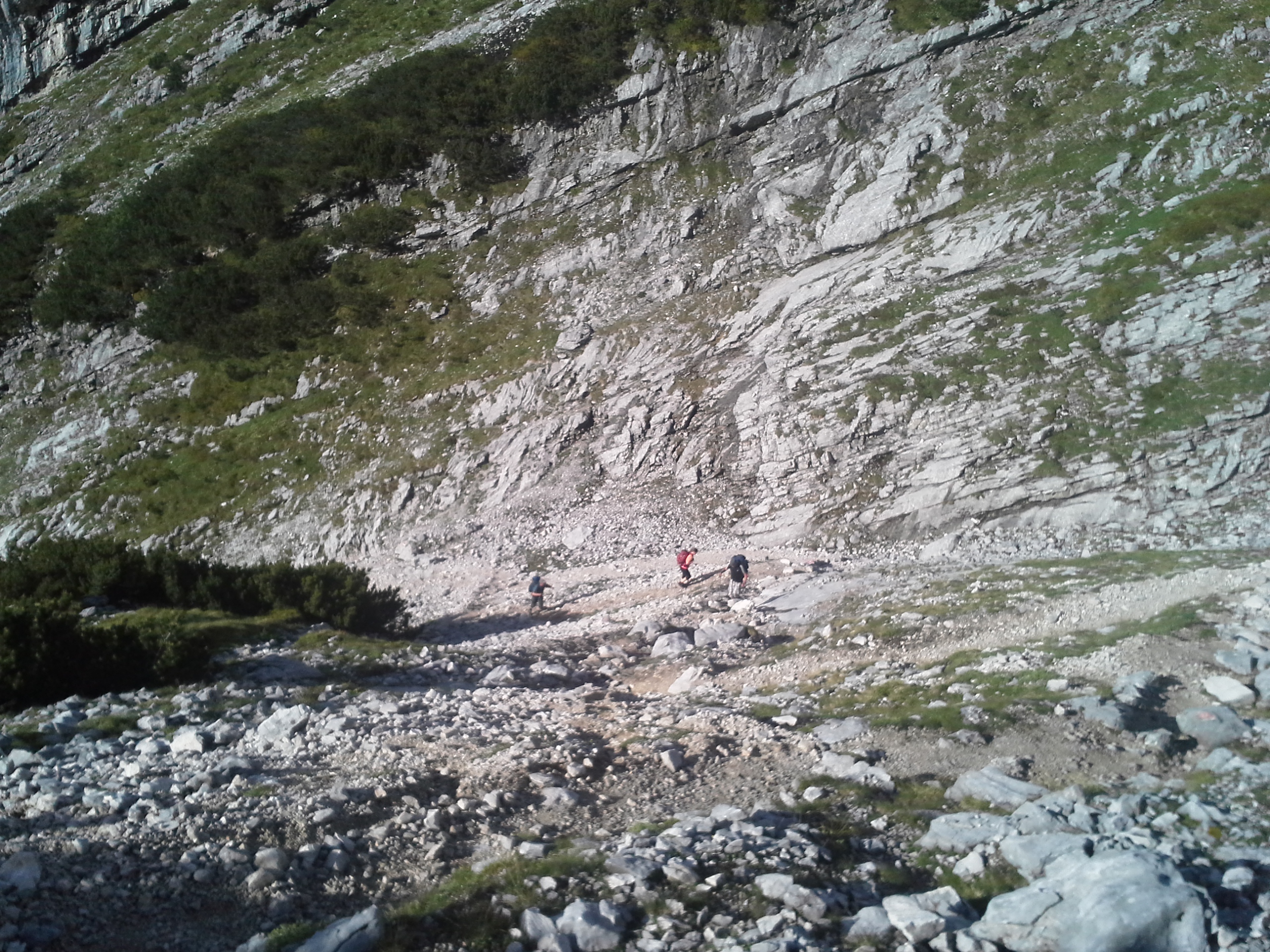 Durchs Reintal auf die Zugspitze Hüttentour FjellaDurchs Reintal auf die Zugspitze Hüttentour Fjella