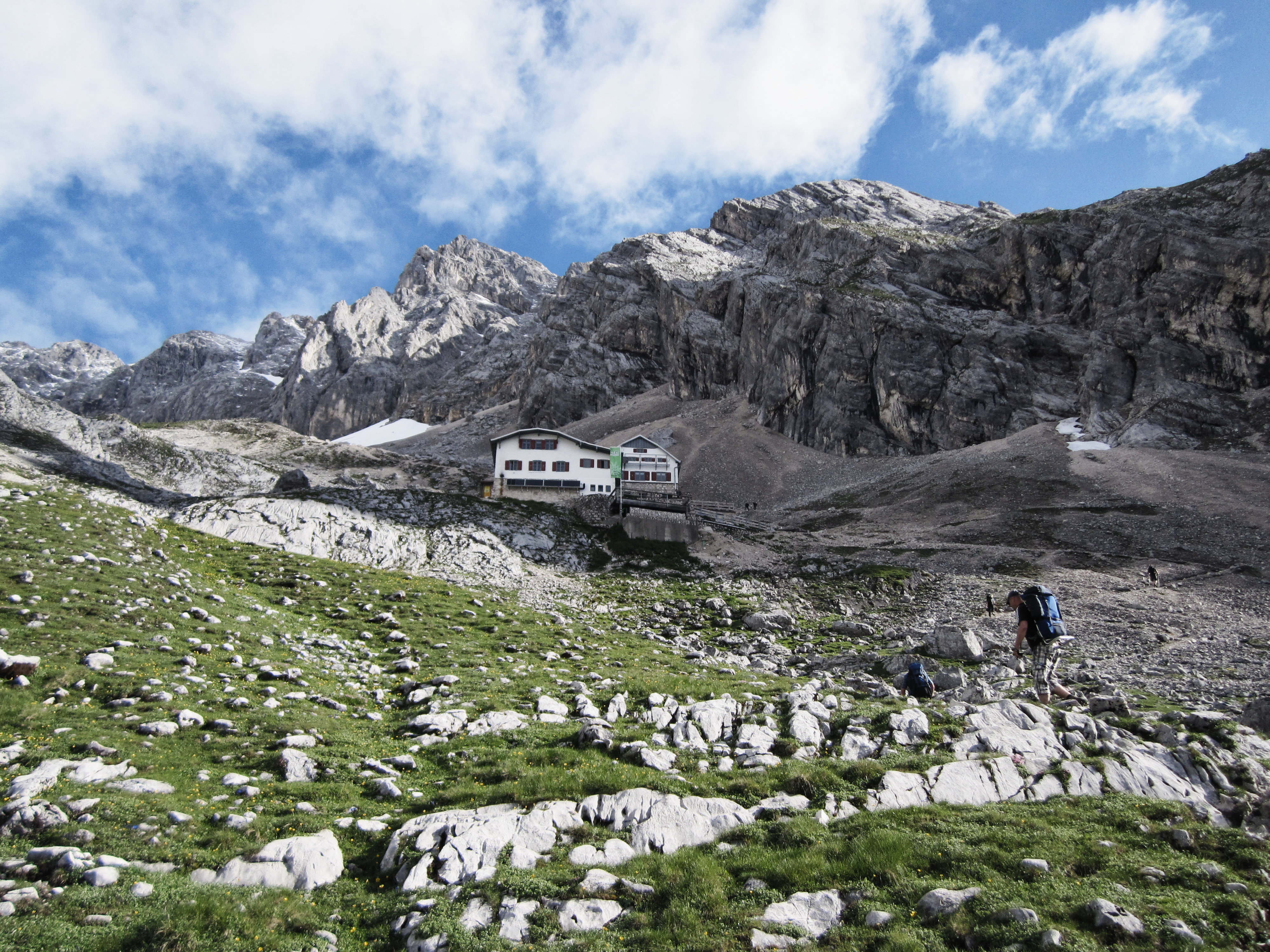 Knorrhütte in Sicht!, Durchs Reintal auf die Zugspitze Hüttentour Fjella