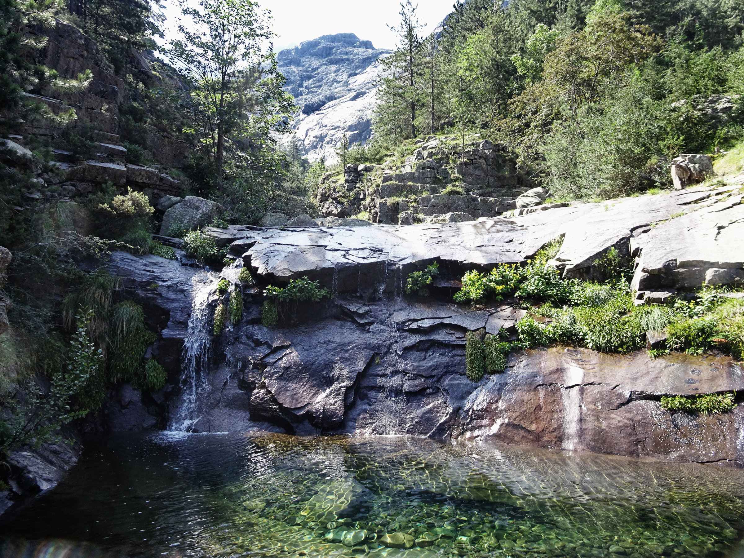Traumhafte Badegumpen, Korsika, GR20 Weitwanderweg, Wandern, Berge, Frankreich