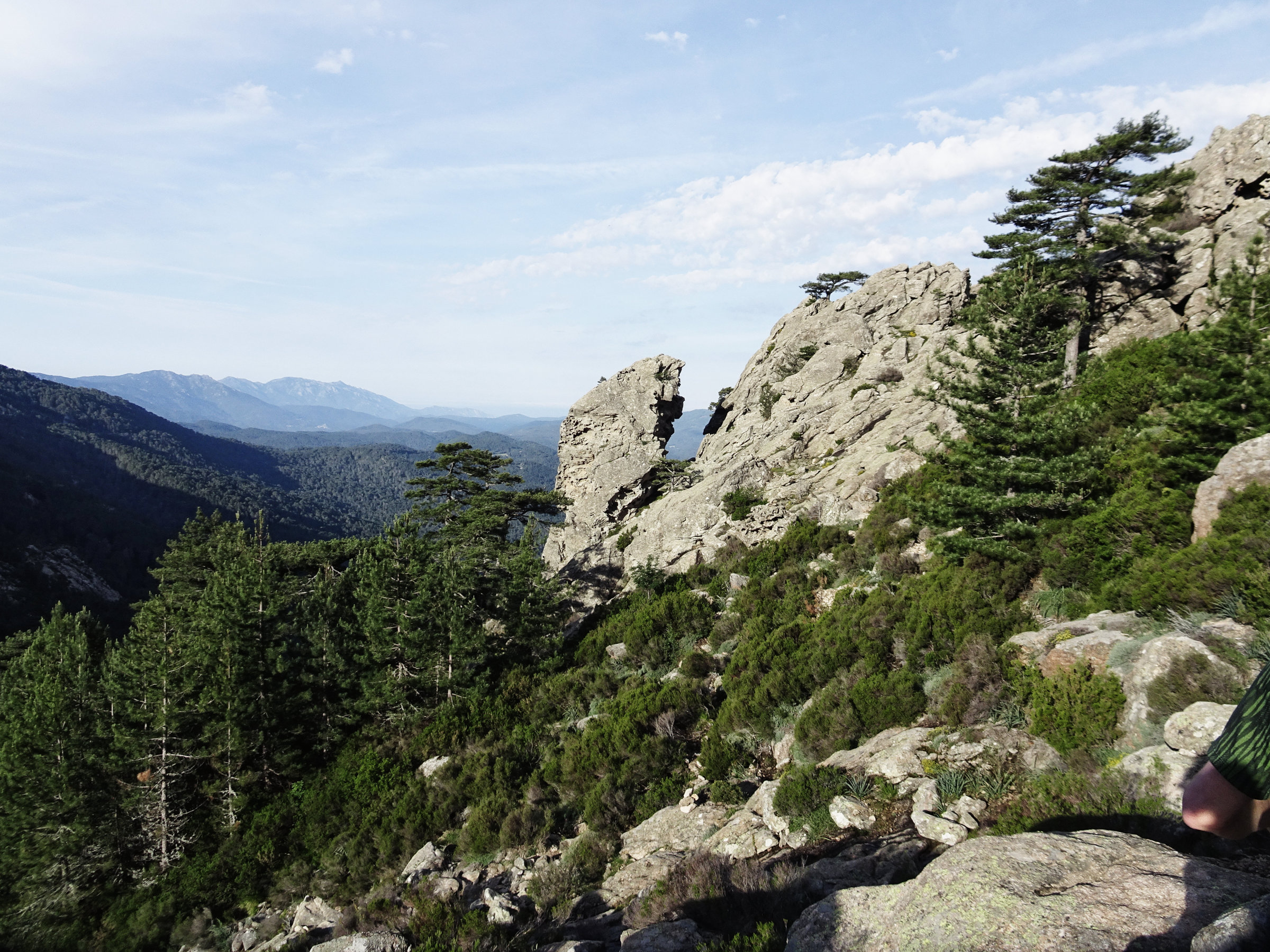 Schönste Aussichten bereits am ersten Tag, Korsika, GR20 Weitwanderweg, Wandern, Berge, Frankreich