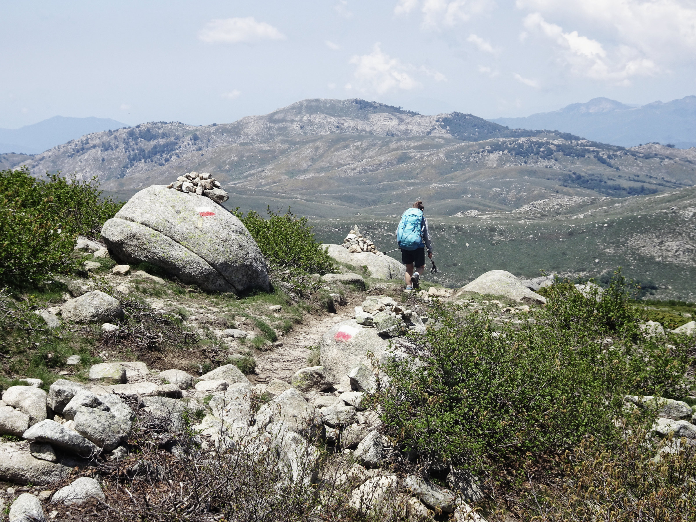 Abstieg vom Monte Incudine, Korsika, GR20 Weitwanderweg, Wandern, Berge, Frankreich