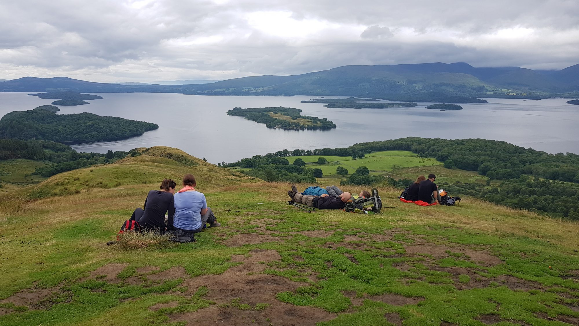 Aussichtshügel beim Conic Hill, West Highland Way, Schottland, Wanderung, Weitwandern, Trekking, Highlands