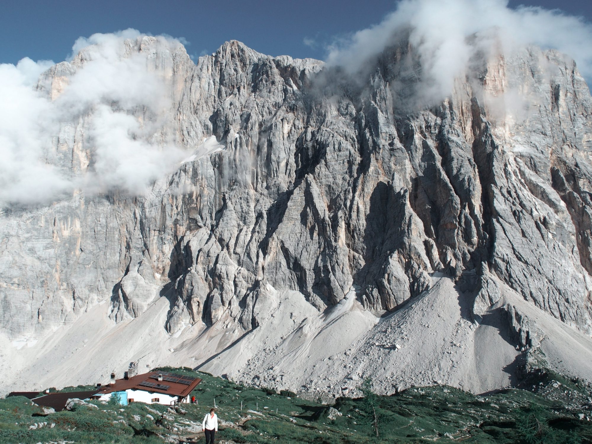 Tissi Hütte, Alpenüberquerung Traumpfad Venedig-München Weitwanderung