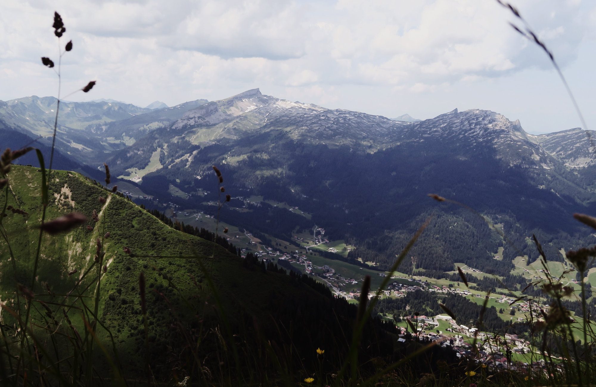 Blick zum Hohen Ifen, Fellhorn Wanderung Kleinwalsertal