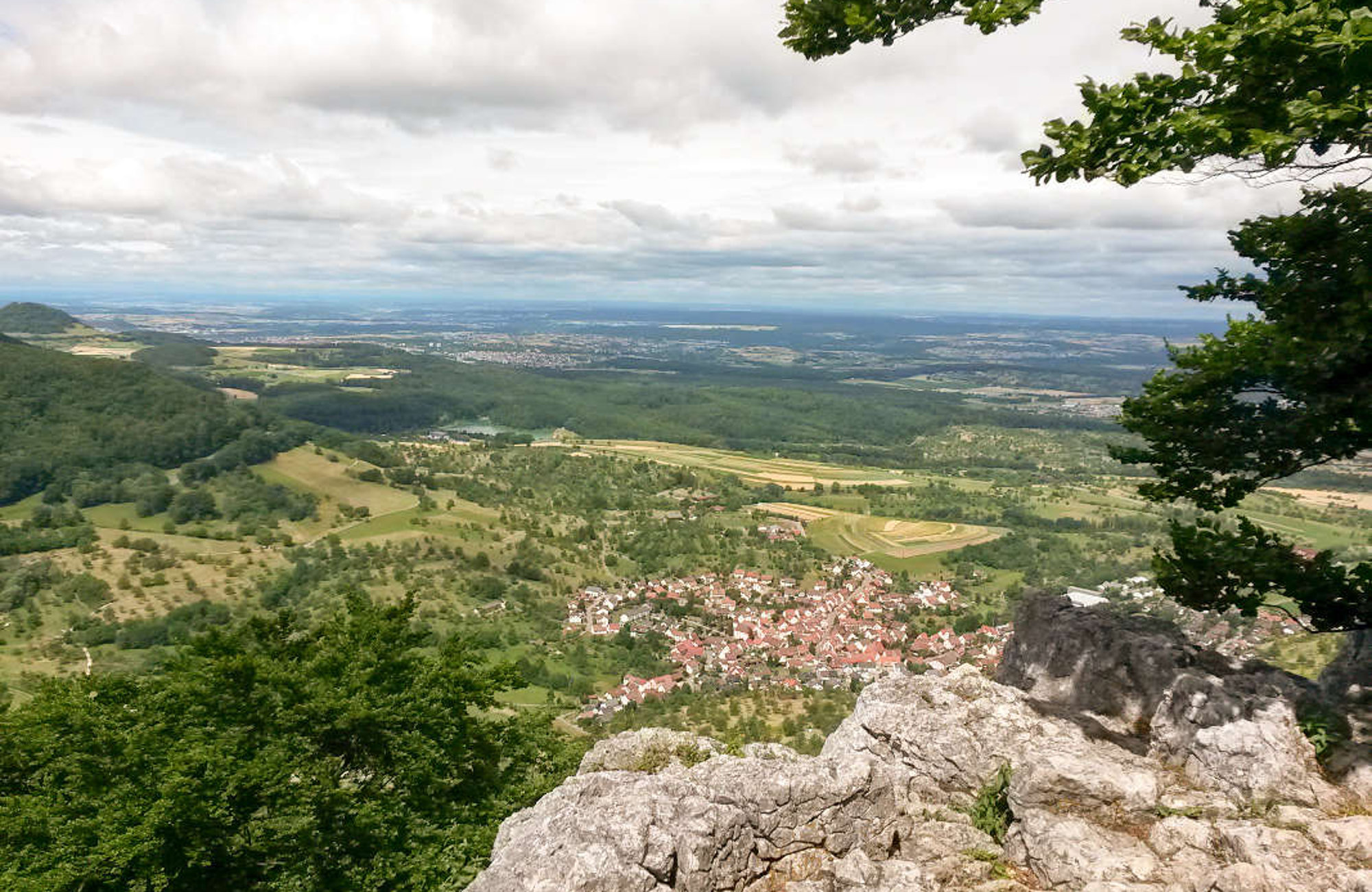 Wandern in Deutschland, Wandern in Baden Württemberg Schwäbische Alp Höllenlöcher