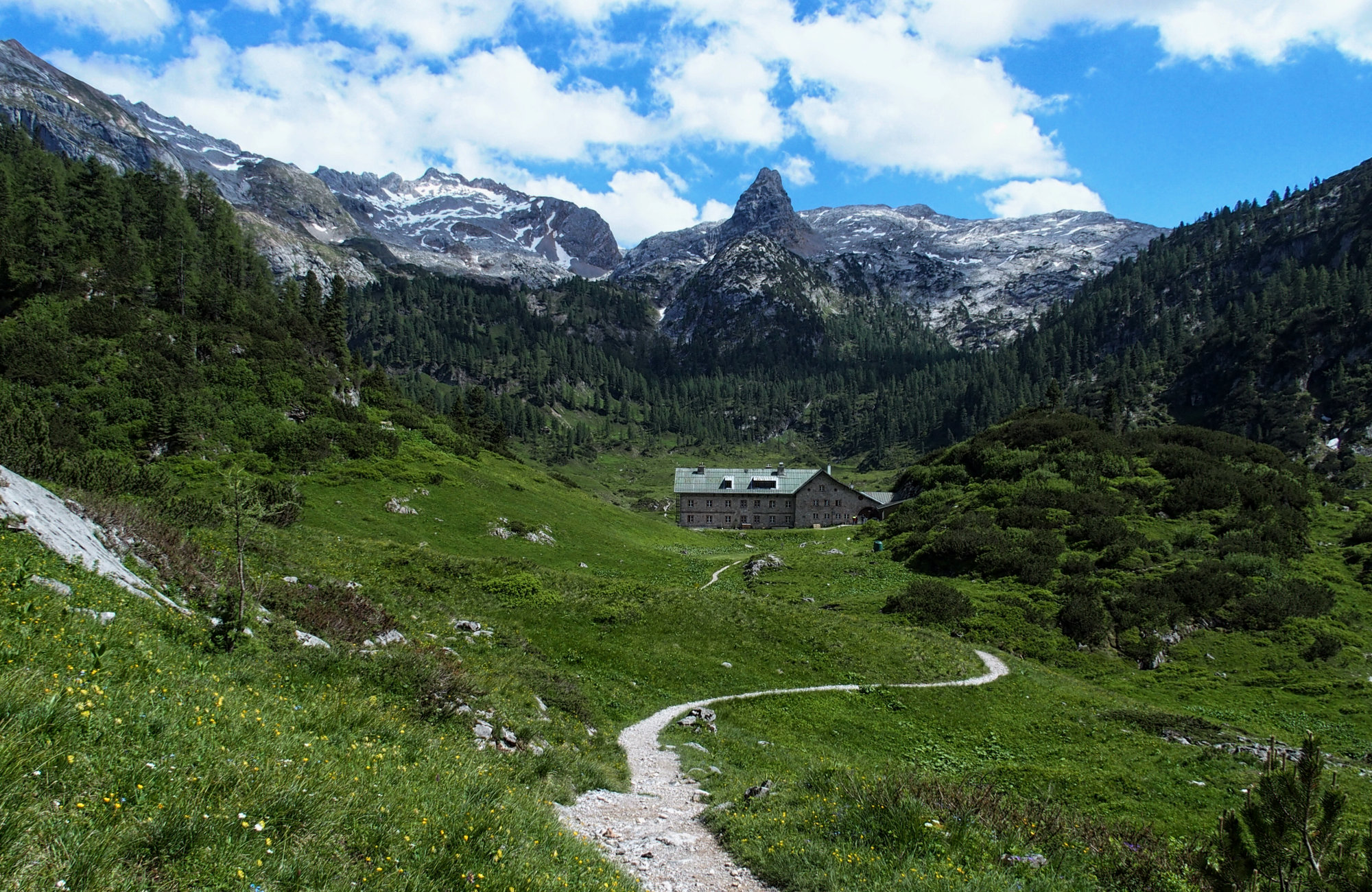 Hüttentour am Watzmann, Kärlingerhaus mit Funtensee