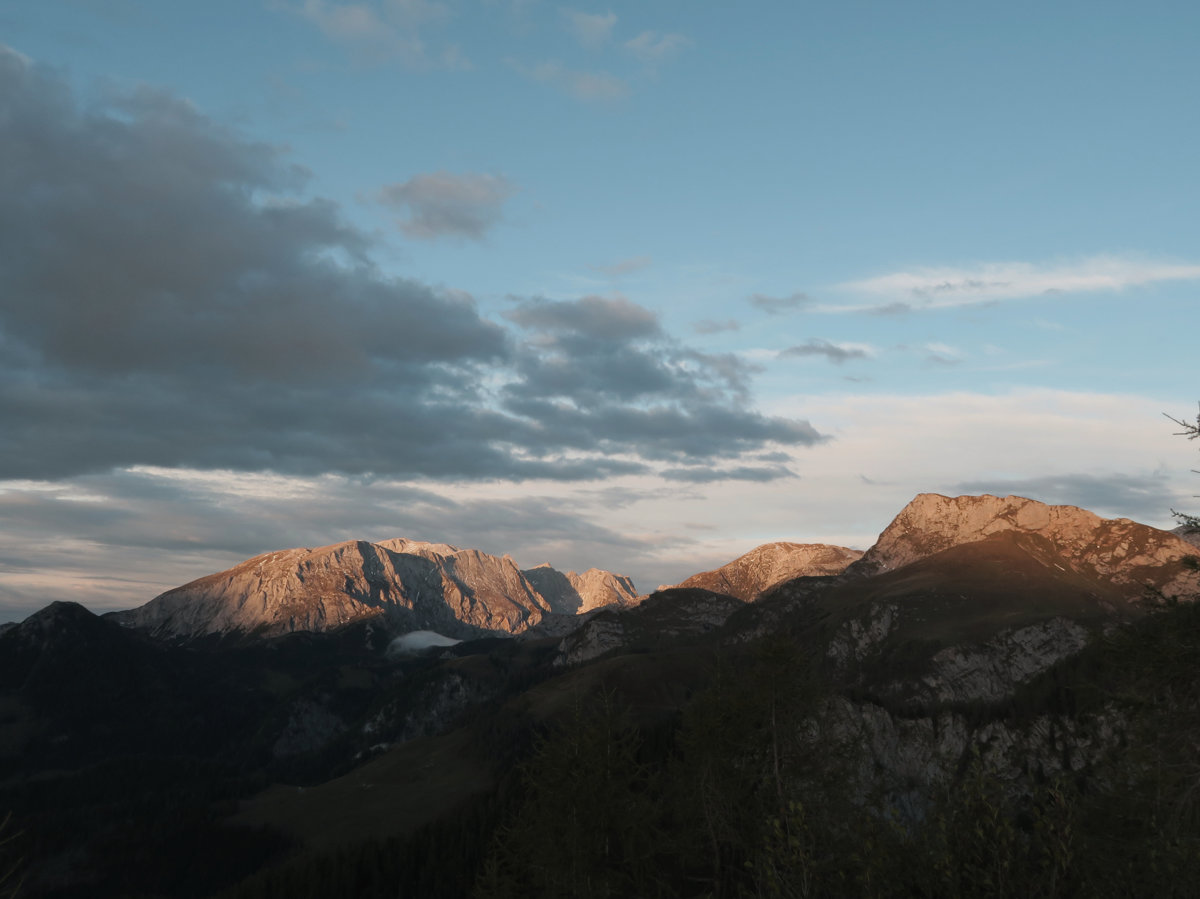 Schönster Sonnenuntergang mit Blick auf den Hohen Göll