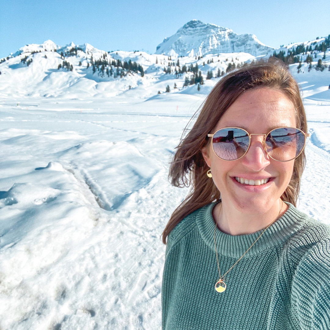 Alpenblick Ohrringe Kette Lisa Abenteuermomente 2021-02 (1) Alpenblick Ohrringe Kette Lisa Abenteuermomente 2021-02 (1)